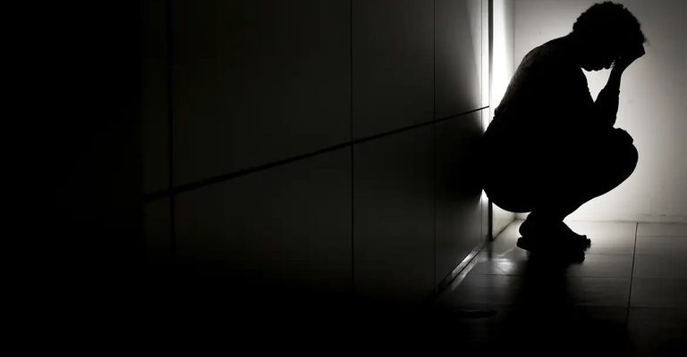 O Projeto Nós na Rede vai ofertar curso voltado ao cuidado de pessoas em sofrimento mental para 42 mil profissionais da Rede de Atenção Psicossocial...