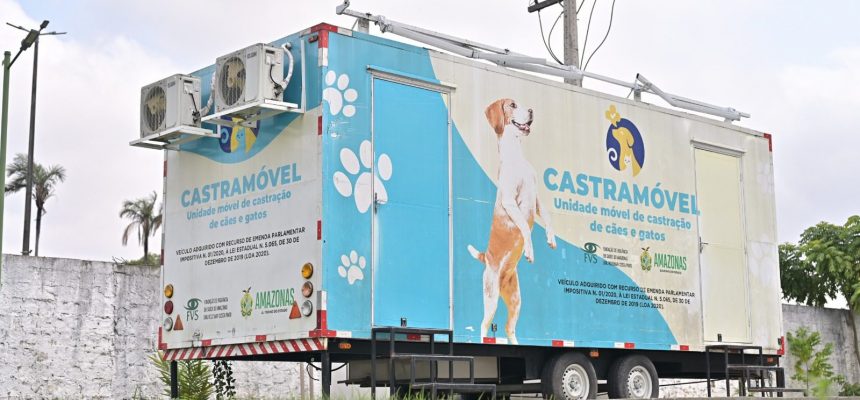 O município de Silves, a 204 quilômetros de Manaus, recebe pela primeira vez o serviço de castração gratuita para cães e gatos oferecido pelo Castramóvel, iniciativa da Secretaria de Estado de Proteção Animal do Amazonas (Sepet-AM). O agendamento será realizado de forma presencial no dia 28 de novembro, das 9h às 14h, no Saracá Futebol Clube, situado na avenida Senador Álvaro Maia, bairro Panorama.